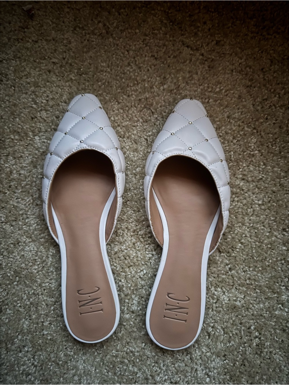 INC International Concepts Cream Quilted Pointed-Toe Slide Mules
